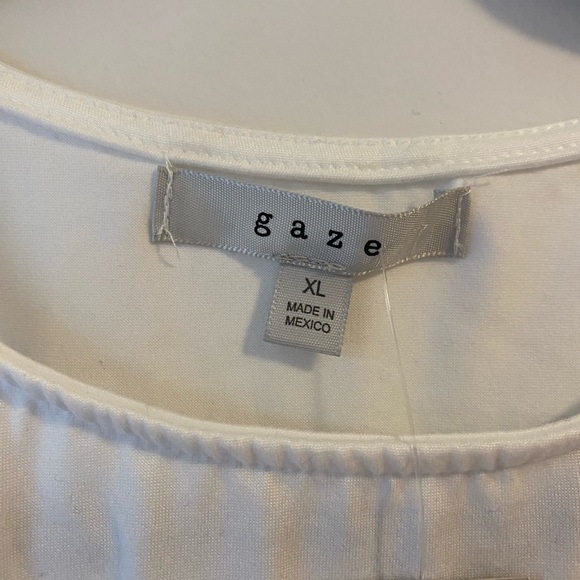 Soft White Tanktop - Picture 3 of 4